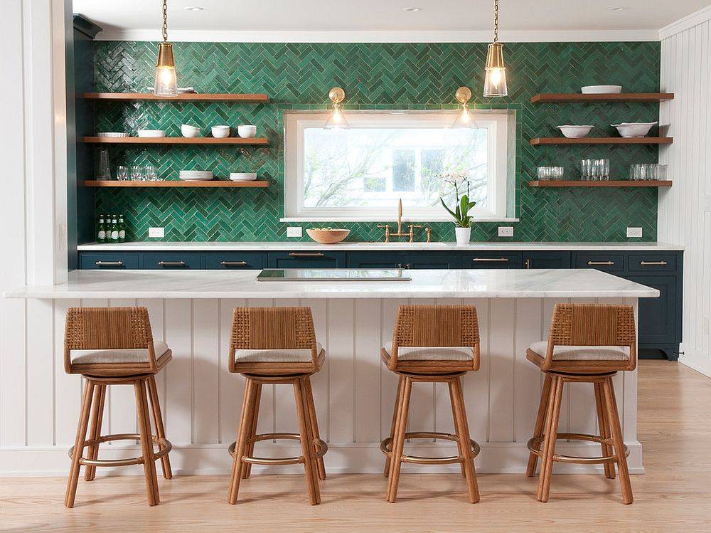Gorgeous green backsplash with herringbone pattern for the white kitchen 95440 - La bonne façon d'ajouter de la couleur à votre cuisine